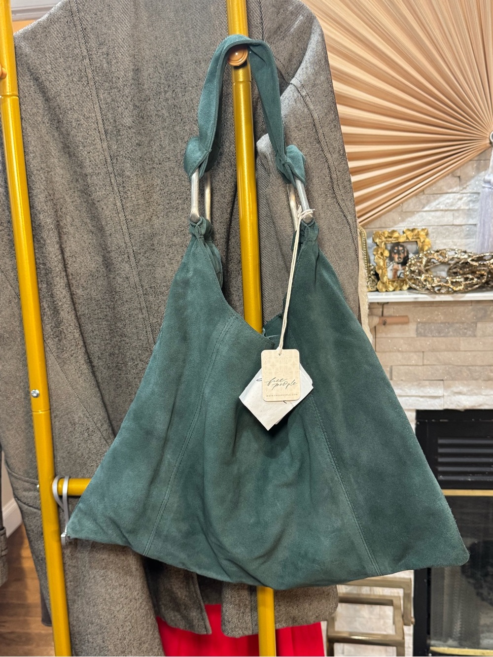🌲 Free People Bobbi Slouch Suede Tote Hobo Bag in SOLD OUT Color 🌲 PINE - Picture 3 of 10
